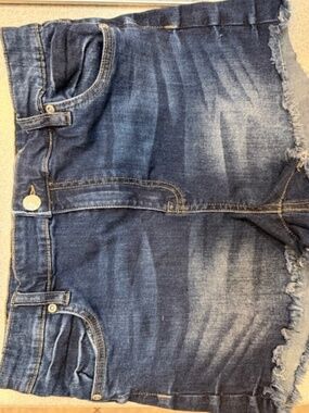 BLUE NOTES Womens Denim Shorts High Waist Everyday Look Frayed Bottom
